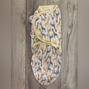 Yellow and Gray Giraffe Print baby swaddle me swaddle